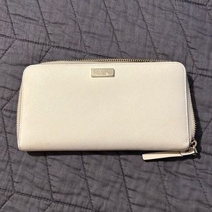Kate Spade Large White Zip Wallet
